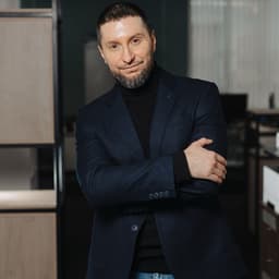 Адель Аминов